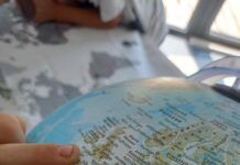 12 Ιουνίου. Το διαπολιτισμικό ταξίδι της Κοκκινοσκουφίτσας στην 9η Ψηφιακή Γιορτή Πολυγλωσσίας